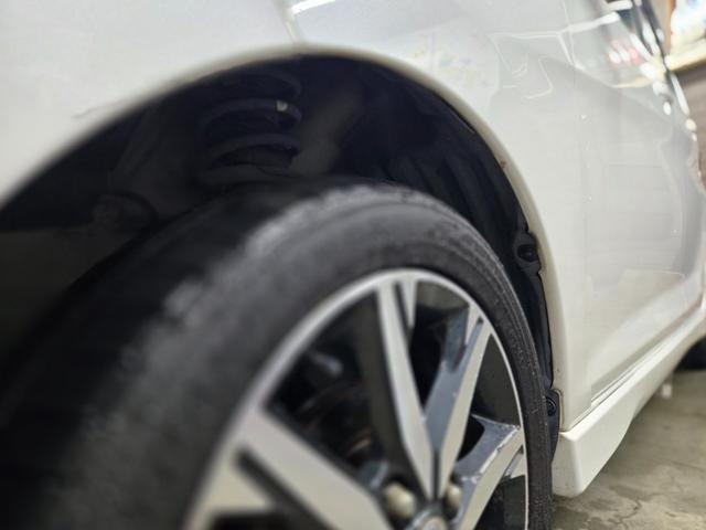 デイズ ハイウェイスター　Ｇターボ　・４ＷＤ・ＥＴＣ・プッシュスタート・横滑り防止・オートライト・ドアバイザー・距離無制限一年保証・ＢｌｕｅｔｏｏｔｈナビＴＶ・エマージェンシーブレーキ・アラウンドビューモニター・シートヒーター（14枚目）