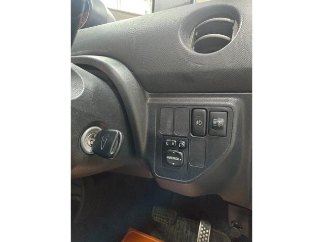 エッセ カスタム　・寒冷地仕様・４ＷＤ・４ＡＴ・フルエアロ・夏／冬タイヤ・車検９年７月・即乗りＯＫ・ＣＤ・ポータブルナビ（24枚目）