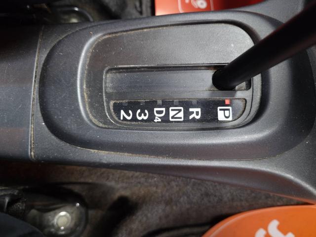 エッセ カスタム　・寒冷地仕様・４ＷＤ・４ＡＴ・フルエアロ・夏／冬タイヤ・車検９年７月・即乗りＯＫ・ＣＤ・ポータブルナビ（50枚目）