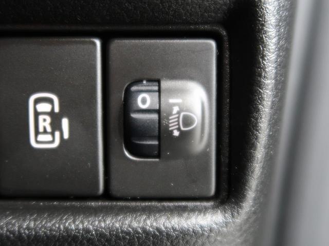 ハイブリッドX 禁煙車 4WD スマートキー 全周囲モニター用カメラパッケージ 両側パワースライドドア シートヒーター 衝突被害軽減システム クリアランスソナー オートライト プライバシーガラス アイドリングストップ(31枚目)