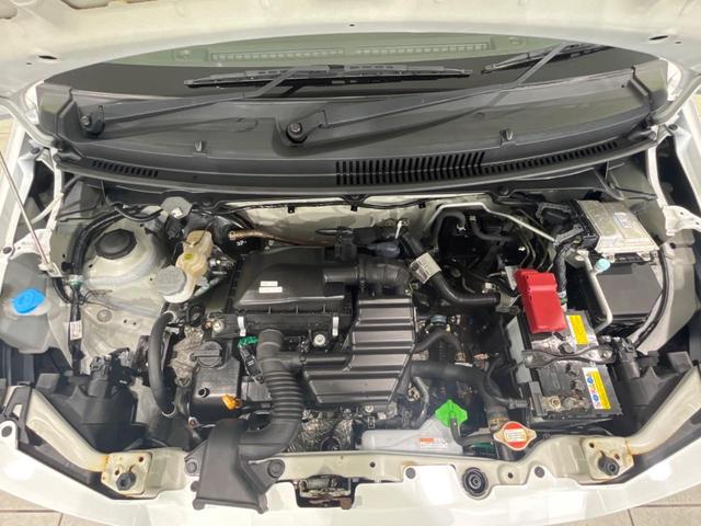 L 4WD 禁煙車 前席シートヒーター アイドリングストップ 純正CDオーディオプレーヤー 横滑り防止機能 盗難防止システム ヘッドライトレベライザー 衝突安全ボディ キーレスエントリー(19枚目)