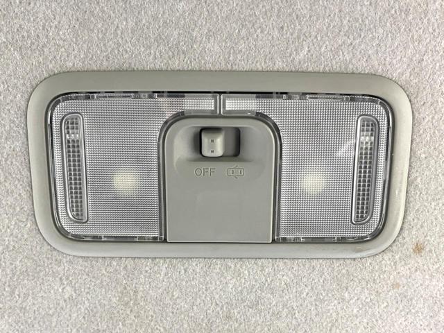 カスタム　Ｘ　４ＷＤ　Ｂｌｕｅｔｏｏｔｈ　ＬＥＤヘッドライト　スマートキー　横滑り防止装置　オートエアコン　トラクションコントロール　オートライト　ステアリングスイッチ　アイドリングストップ　　フォグランプ(28枚目)