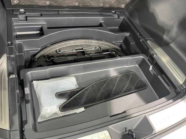 ハリアーハイブリッド Ｚ　レザーパッケージ　４ＷＤ　全周囲カメラ　ＪＢＬサウンド　寒冷地仕様　衝突被害軽減システム　１００Ｖ電源　レーダークルーズ　禁煙車　電動リアゲート　レザーシート　前席シートエアコン　ドラレコ　コーナーセンサー（57枚目）