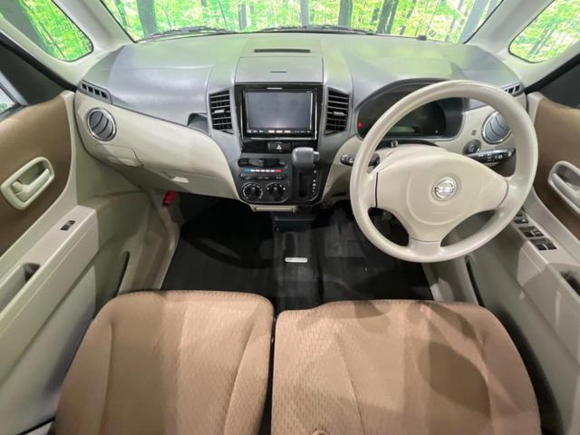 ルークス Ｅ　禁煙車　純正ナビ　バックカメラ　Ｂｌｕｅｔｏｏｔｈ　スマートキー　シートヒーター　ＣＤ再生　地デジ　盗難防止装置　プライバシーガラス　ベンチシート　トラクションコントロール　ヘッドライトレベライザー（2枚目）