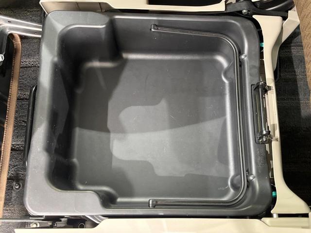 ルークス Ｅ　禁煙車　純正ナビ　バックカメラ　Ｂｌｕｅｔｏｏｔｈ　スマートキー　シートヒーター　ＣＤ再生　地デジ　盗難防止装置　プライバシーガラス　ベンチシート　トラクションコントロール　ヘッドライトレベライザー（44枚目）
