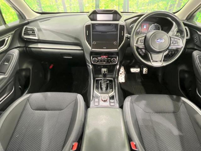 フォレスター アドバンス　サンルーフ　アイサイト　禁煙車　純正ナビ　レーダークルーズ　バックカメラ　ＥＴＣ　Ｂｌｕｅｔｏｏｔｈ　フルセグ　スマートキー　全席シートヒーター　メモリー付きパワーシート　デジタルインナーミラー（2枚目）