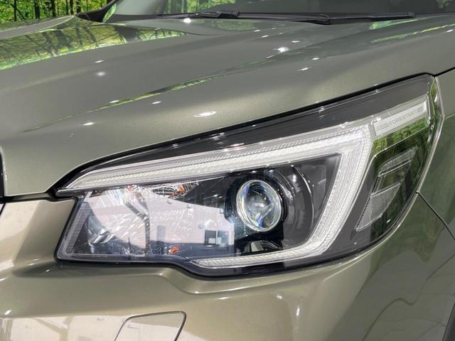 フォレスター アドバンス　サンルーフ　アイサイト　禁煙車　純正ナビ　レーダークルーズ　バックカメラ　ＥＴＣ　Ｂｌｕｅｔｏｏｔｈ　フルセグ　スマートキー　全席シートヒーター　メモリー付きパワーシート　デジタルインナーミラー（13枚目）