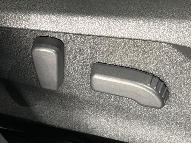フォレスター アドバンス　サンルーフ　アイサイト　禁煙車　純正ナビ　レーダークルーズ　バックカメラ　ＥＴＣ　Ｂｌｕｅｔｏｏｔｈ　フルセグ　スマートキー　全席シートヒーター　メモリー付きパワーシート　デジタルインナーミラー（34枚目）