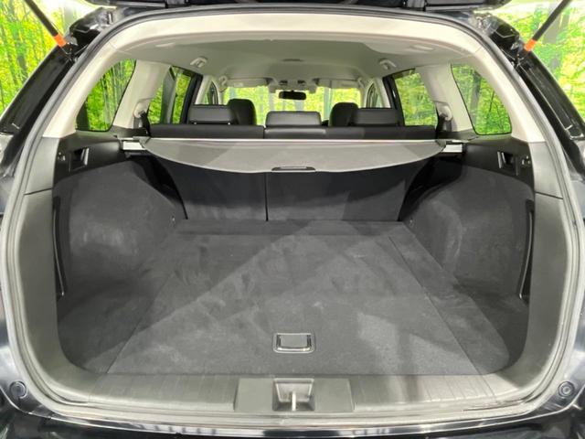 レガシィツーリングワゴン ２．０ＧＴ　ＤＩＴアイサイト　後期Ｄ型　４ＷＤ　ターボ　純正ナビ　レーダークルーズ　ビルシュタインダンパー　バックカメラ　禁煙車　パワーシート　スマートキー　ＥＴＣ　ＨＩＤヘッド　ＥＴＣ　純正１８インチアルミ　ＣＤ　ＤＶＤ再生（11枚目）