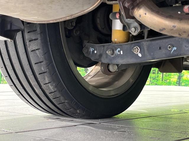 レガシィツーリングワゴン ２．０ＧＴ　ＤＩＴアイサイト　後期Ｄ型　４ＷＤ　ターボ　純正ナビ　レーダークルーズ　ビルシュタインダンパー　バックカメラ　禁煙車　パワーシート　スマートキー　ＥＴＣ　ＨＩＤヘッド　ＥＴＣ　純正１８インチアルミ　ＣＤ　ＤＶＤ再生（24枚目）