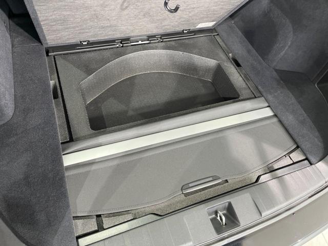 レガシィツーリングワゴン ２．０ＧＴ　ＤＩＴアイサイト　後期Ｄ型　４ＷＤ　ターボ　純正ナビ　レーダークルーズ　ビルシュタインダンパー　バックカメラ　禁煙車　パワーシート　スマートキー　ＥＴＣ　ＨＩＤヘッド　ＥＴＣ　純正１８インチアルミ　ＣＤ　ＤＶＤ再生（54枚目）