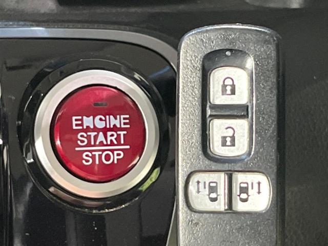 N-BOXカスタム G・ターボLパッケージ 両側電動ドア 純正DA バックカメラ レーダークルーズ 禁煙車 コーナーセンサー スマートキー HIDヘッド オートエアコン 純正15インチアルミ CD 地デジ LEDフォグ(6枚目)