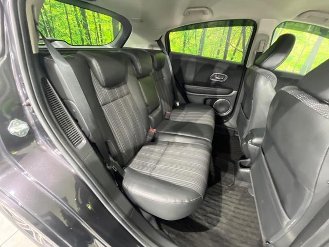 ヴェゼル ハイブリッドZ・ホンダセンシング 純正SDナビ バックカメラ 寒冷地仕様 ホンダセンシング アダプティブレーダークルーズ 禁煙車 コーナーセンサー スマートキー LEDヘッド ビルトインETC オートハイビーム 車線逸脱警報(10枚目)