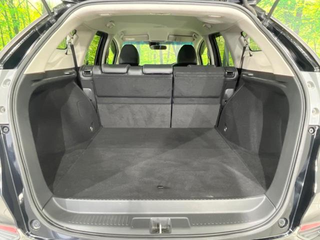 シャトル ハイブリッドXスタイルエディション SDナビ バックカメラ 寒冷地仕様 シティブレーキアクティブシステム 禁煙車 ハーフレザーシート スマートキー LEDヘッド ビルトインETC クルコン オートライト オートエアコン 横滑り防止装置(11枚目)