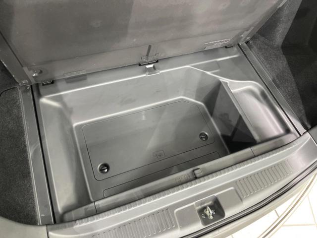 シャトル ハイブリッドXスタイルエディション SDナビ バックカメラ 寒冷地仕様 シティブレーキアクティブシステム 禁煙車 ハーフレザーシート スマートキー LEDヘッド ビルトインETC クルコン オートライト オートエアコン 横滑り防止装置(45枚目)