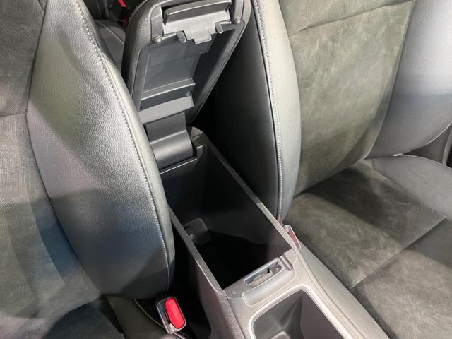 シャトル ハイブリッドXスタイルエディション SDナビ バックカメラ 寒冷地仕様 シティブレーキアクティブシステム 禁煙車 ハーフレザーシート スマートキー LEDヘッド ビルトインETC クルコン オートライト オートエアコン 横滑り防止装置(57枚目)