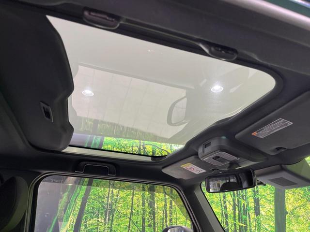 タフト Gターボ ダーククロムベンチャー ガラスルーフ 純正10型SDナビ 全周囲カメラ スマートアシスト レーダークルーズ 禁煙車 ドラレコ コーナーセンサー スマートキー LEDヘッド ETC オートハイビーム オートライト(3枚目)