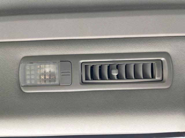 ヴェルファイア 2.4Z ゴールデンアイズ 4WD 純正SDナビ フリップダウンモニター バックカメラ 寒冷地仕様 衝突被害軽減システム レーダークルーズ 禁煙車 コーナーセンサー スマートキー ETC オートライト オートエアコン(55枚目)