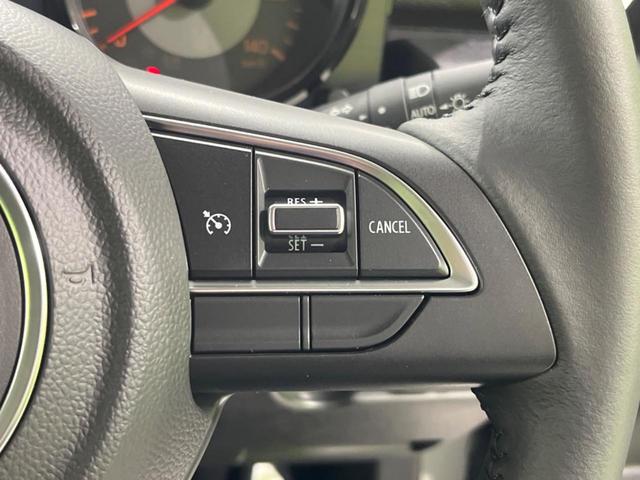 ジムニー ＸＣ　届出済未使用車　ターボ　セーフティサポート　禁煙車　スマートキー　シートヒーター　ＬＥＤヘッドライト　クルーズコントロール　クリアランスソナー　オートマチックハイビーム　車線逸脱警報　オートエアコン（4枚目）
