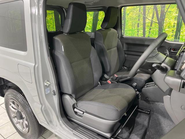 ジムニー ＸＣ　届出済未使用車　ターボ　セーフティサポート　禁煙車　スマートキー　シートヒーター　ＬＥＤヘッドライト　クルーズコントロール　クリアランスソナー　オートマチックハイビーム　車線逸脱警報　オートエアコン（9枚目）