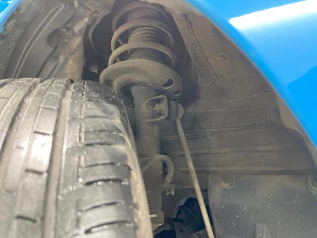 ヤリス ハイブリッドZ セーフティセンス 禁煙車 純正ディスプレイオーディオ 全周囲カメラ レーダークルーズ 寒冷地仕様 Bluetooth スマートキー AC100V電源 LEDヘッドライト シートヒーター 車線逸脱警報(21枚目)