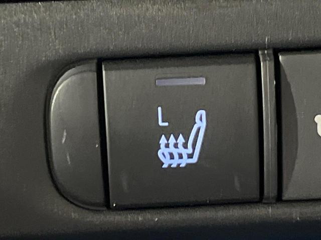 ヤリス ハイブリッドZ セーフティセンス 禁煙車 純正ディスプレイオーディオ 全周囲カメラ レーダークルーズ 寒冷地仕様 Bluetooth スマートキー AC100V電源 LEDヘッドライト シートヒーター 車線逸脱警報(30枚目)