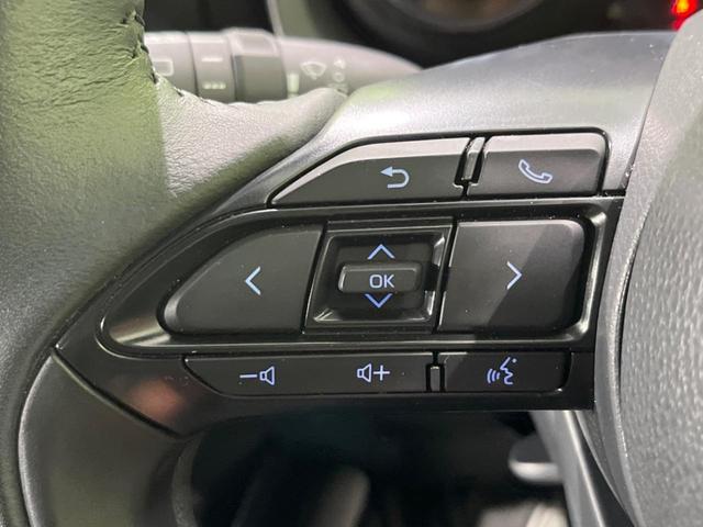 ヤリス ハイブリッドZ セーフティセンス 禁煙車 純正ディスプレイオーディオ 全周囲カメラ レーダークルーズ 寒冷地仕様 Bluetooth スマートキー AC100V電源 LEDヘッドライト シートヒーター 車線逸脱警報(33枚目)