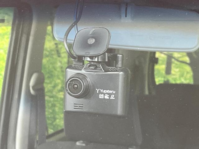 タント G 電動スライドドア 禁煙車 ナビ ETC ドライブレコーダー スマートキー HIDヘッドライト オートエアコン CD再生 盗難防止装置 プライバシーガラス ベンチシート 横滑防止装置(6枚目)