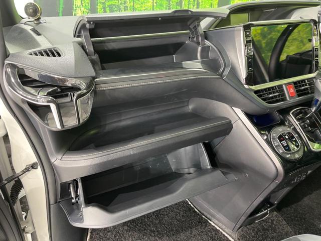 エスクァイア Gi プレミアムパッケージ ブラックテーラード フリップダウン 両側電動スライドドア セーフティセンス 禁煙車 純正ナビ バックカメラ ETC Bluetooth フルセグ シートヒーター LEDヘッドライト クルーズコントロール スマートキー(54枚目)