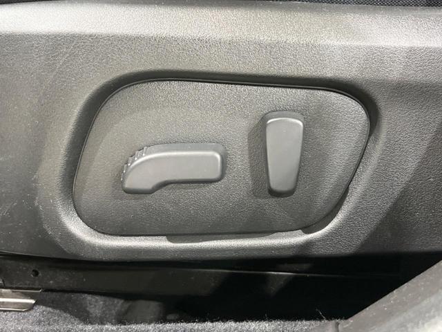 XVハイブリッド 2.0i-L アイサイト 4WD 純正SDナビ 衝突軽減 レーダークルーズ 禁煙車 スマートキー HIDヘッド オートハイビーム 車線逸脱警報 オートライト 純正17インチアルミ Bluetooth CD DVD再生(7枚目)