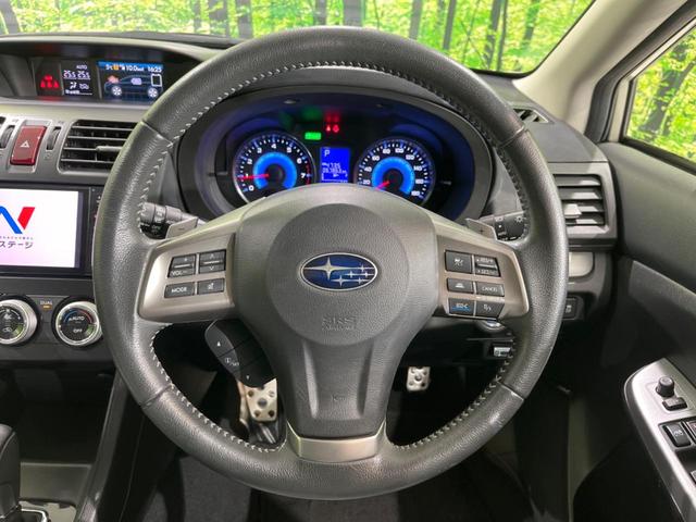 XVハイブリッド 2.0i-L アイサイト 4WD 純正SDナビ 衝突軽減 レーダークルーズ 禁煙車 スマートキー HIDヘッド オートハイビーム 車線逸脱警報 オートライト 純正17インチアルミ Bluetooth CD DVD再生(12枚目)