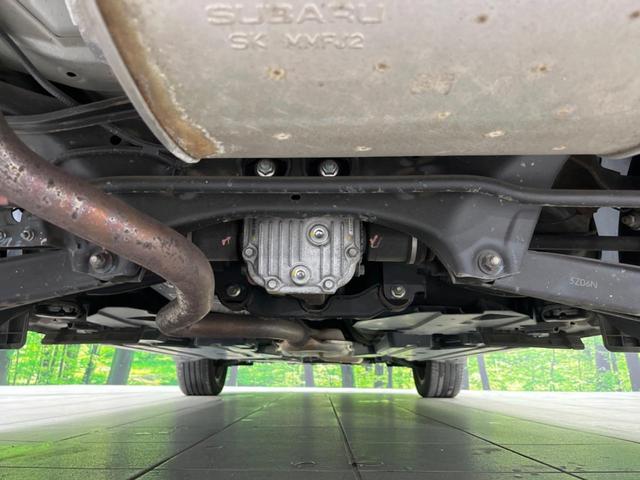 XVハイブリッド 2.0i-L アイサイト 4WD 純正SDナビ 衝突軽減 レーダークルーズ 禁煙車 スマートキー HIDヘッド オートハイビーム 車線逸脱警報 オートライト 純正17インチアルミ Bluetooth CD DVD再生(20枚目)