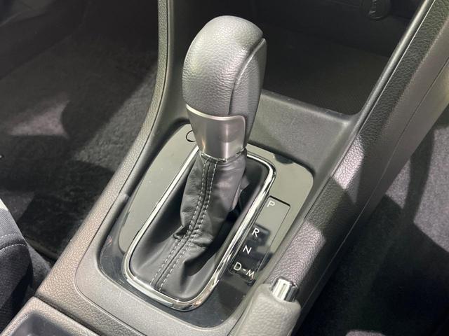 XVハイブリッド 2.0i-L アイサイト 4WD 純正SDナビ 衝突軽減 レーダークルーズ 禁煙車 スマートキー HIDヘッド オートハイビーム 車線逸脱警報 オートライト 純正17インチアルミ Bluetooth CD DVD再生(22枚目)