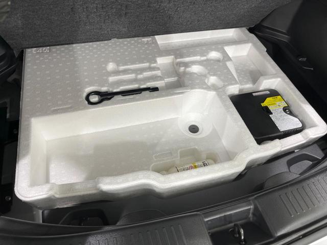 アクア Z 10.5インチDA 全周囲カメラ 寒冷地仕様 衝突被害軽減システム レーダークルーズ 禁煙車 ドラレコ コーナーセンサー スマートキー LEDヘッド ビルトインETC オートハイビーム(46枚目)