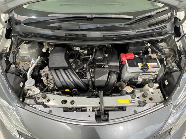 ノート Ｘ　ＦＯＵＲ　Ｖセレクション＋セーフティ　４ＷＤ　純正ＳＤナビ　全周囲カメラ　エマージェンシーブレーキ　禁煙車　ドラレコ　コーナーセンサー　スマートキー　ＬＥＤヘッド　ＥＴＣ　車線逸脱警報　オートライト　オートエアコン　Ｂｌｕｅｔｏｏｔｈ（19枚目）