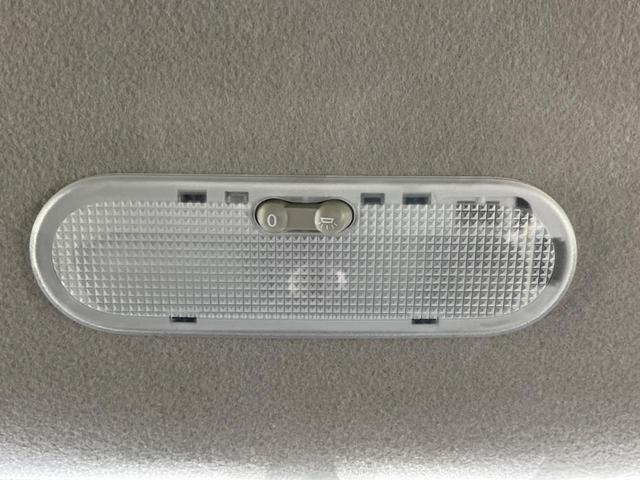 ノート Ｘ　ＦＯＵＲ　Ｖセレクション＋セーフティ　４ＷＤ　純正ＳＤナビ　全周囲カメラ　エマージェンシーブレーキ　禁煙車　ドラレコ　コーナーセンサー　スマートキー　ＬＥＤヘッド　ＥＴＣ　車線逸脱警報　オートライト　オートエアコン　Ｂｌｕｅｔｏｏｔｈ（49枚目）