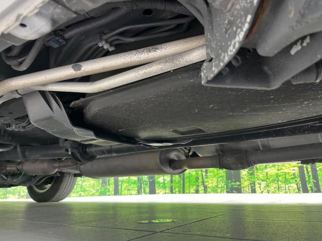 セレナ ハイウェイスターＶ　純正１２．３型ディスプレイナビ　両側電動ドア　全周囲カメラ　衝突被害軽減システム　プロパイロット　禁煙車　ドラレコ　スマートキー　ＬＥＤヘッド　ＥＴＣ２．０　オートハイビーム　パークアシスト（24枚目）