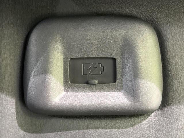 セレナ ハイウェイスターＶ　純正１２．３型ディスプレイナビ　両側電動ドア　全周囲カメラ　衝突被害軽減システム　プロパイロット　禁煙車　ドラレコ　スマートキー　ＬＥＤヘッド　ＥＴＣ２．０　オートハイビーム　パークアシスト（64枚目）