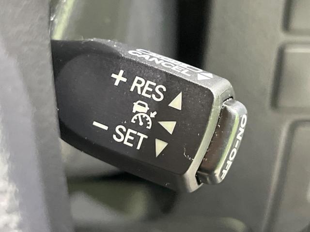 アルファードハイブリッド Ｘ　サンルーフ　両側電動スライドドア　１１型ＢＩＧ‐Ｘ　フリップダウンモニター　バックカメラ　衝突被害軽減システム　レーダークルーズ　禁煙車　コーナーセンサー　スマートキー　ＬＥＤヘッド　ビルトインＥＴＣ（53枚目）