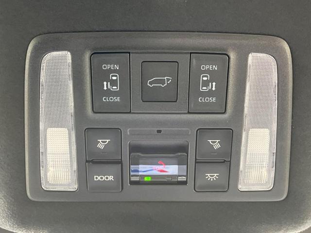 ヴォクシー ハイブリッドＳ－Ｚ　本州仕入　快適利便ＰＫＧ　１０．５インチ純正ＤＡ　両側電動ドア　後席モニター　バックカメラ　寒冷地仕様　電動リアゲート　１００Ｖ電源　レーダークルーズ　禁煙車　シートヒーター（5枚目）