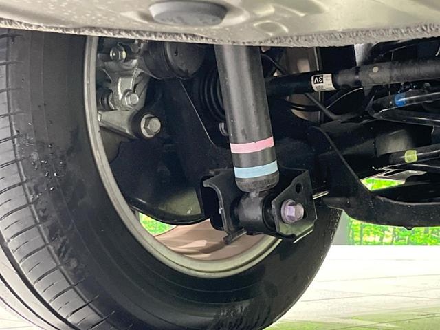 ヴォクシー ハイブリッドＳ－Ｚ　本州仕入　快適利便ＰＫＧ　１０．５インチ純正ＤＡ　両側電動ドア　後席モニター　バックカメラ　寒冷地仕様　電動リアゲート　１００Ｖ電源　レーダークルーズ　禁煙車　シートヒーター（24枚目）