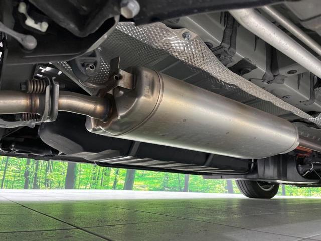 ヴォクシー ハイブリッドＳ－Ｚ　本州仕入　快適利便ＰＫＧ　１０．５インチ純正ＤＡ　両側電動ドア　後席モニター　バックカメラ　寒冷地仕様　電動リアゲート　１００Ｖ電源　レーダークルーズ　禁煙車　シートヒーター（32枚目）