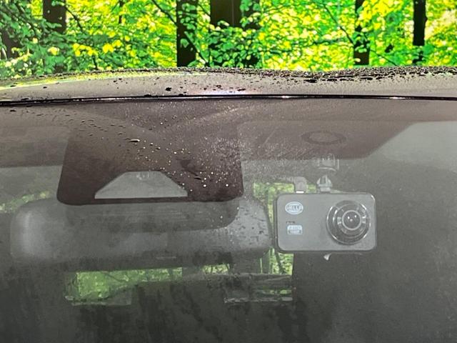 ヤリス X 純正DA 寒冷地仕様 衝突被害軽減システム レーダークルーズ 禁煙車 ドライブレコーダー ETC オートハイビーム オートライト Bluetooth 横滑り防止装置 盗難防止装置(4枚目)