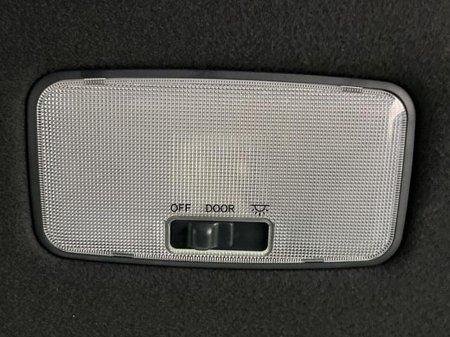 ヤリス X 純正DA 寒冷地仕様 衝突被害軽減システム レーダークルーズ 禁煙車 ドライブレコーダー ETC オートハイビーム オートライト Bluetooth 横滑り防止装置 盗難防止装置(52枚目)