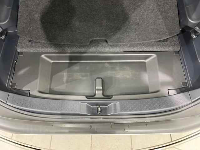 シエンタ Ｇ　後期型　両側電動スライドドア　ＳＤナビ　バックカメラ　衝突被害軽減システム　禁煙車　コーナーセンサー　スマートキー　ＥＴＣ　オートハイビーム　オートライト　オートエアコン　Ｂｌｕｅｔｏｏｔｈ　ＣＤ（49枚目）