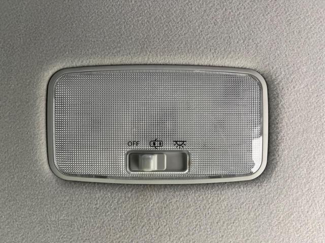 シエンタ Ｇ　後期型　両側電動スライドドア　ＳＤナビ　バックカメラ　衝突被害軽減システム　禁煙車　コーナーセンサー　スマートキー　ＥＴＣ　オートハイビーム　オートライト　オートエアコン　Ｂｌｕｅｔｏｏｔｈ　ＣＤ（57枚目）