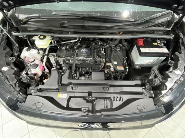ヴォクシー ハイブリッドＳ－Ｚ　快適利便ＰＫＧ　フリップダウン　純正１０．５インチＤＡ　両側パワスラ　バックカメラ　寒冷地仕様　衝突被害軽減システム　１００Ｖ電源　レーダークルーズ　禁煙車　電動リアゲート　ドラレコ（21枚目）