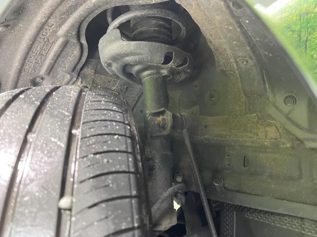 ヴォクシー ハイブリッドＳ－Ｚ　快適利便ＰＫＧ　フリップダウン　純正１０．５インチＤＡ　両側パワスラ　バックカメラ　寒冷地仕様　衝突被害軽減システム　１００Ｖ電源　レーダークルーズ　禁煙車　電動リアゲート　ドラレコ（24枚目）