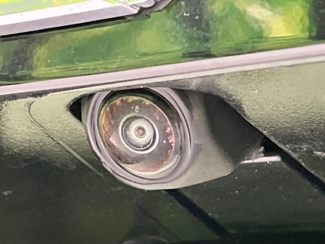 ヴォクシー ハイブリッドＳ－Ｚ　快適利便ＰＫＧ　フリップダウン　純正１０．５インチＤＡ　両側パワスラ　バックカメラ　寒冷地仕様　衝突被害軽減システム　１００Ｖ電源　レーダークルーズ　禁煙車　電動リアゲート　ドラレコ（70枚目）