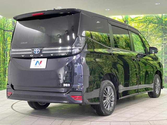 ☆全国のネクステージからお取り寄せが可能※！遠方の店舗に展示してあるクルマが気になる場合も、最寄りの店舗でご覧いただくことが可能です！是非私たちに要望をお聞かせください！※別途費用